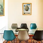 Spacious Apartment Near Saint-Michel