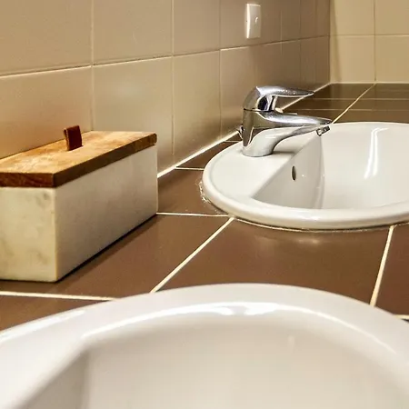 Spacious Near Saint-michel * Parigi